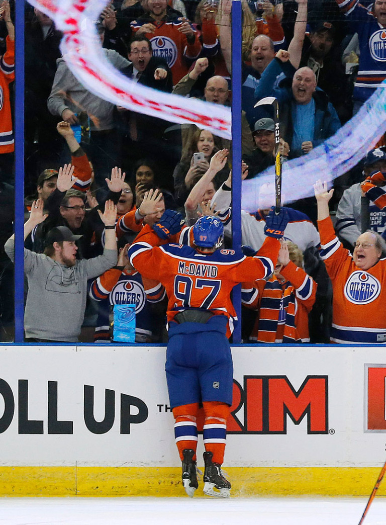 McDavid Explodes for a 5 Point Night