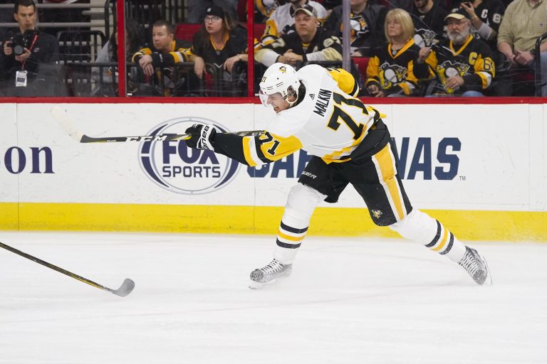 Malkin Heads Penguins Surge