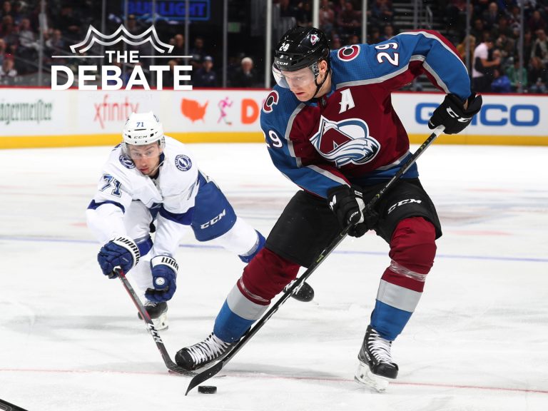 THE DEBATE – Hockey Podcast – Canadian Success and the Best Line in Hockey