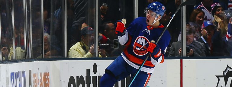 THE DEBATE – Hockey Podcast – Deadline Day Madness and Zamboni Hero