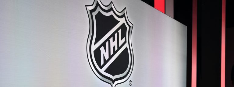 THE INSTIGATOR – Life Without Hockey