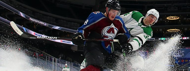 THE DEBATE – Hockey Podcast – Waiting —- Waiting! Plus 20 Questions