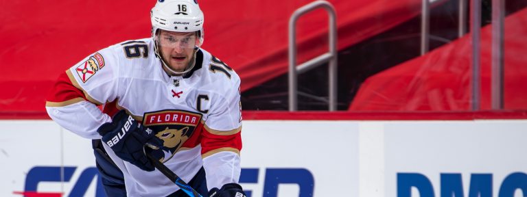 THE DEBATE – Hockey Podcast – Panthers/Canucks – Surprise Polar Opposites